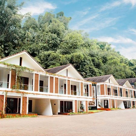 Lembah Permai Resort Sindanglaya Zewnętrze zdjęcie
